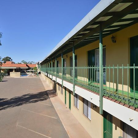 The Tower Hotel Kalgoorlie Kültér fotó