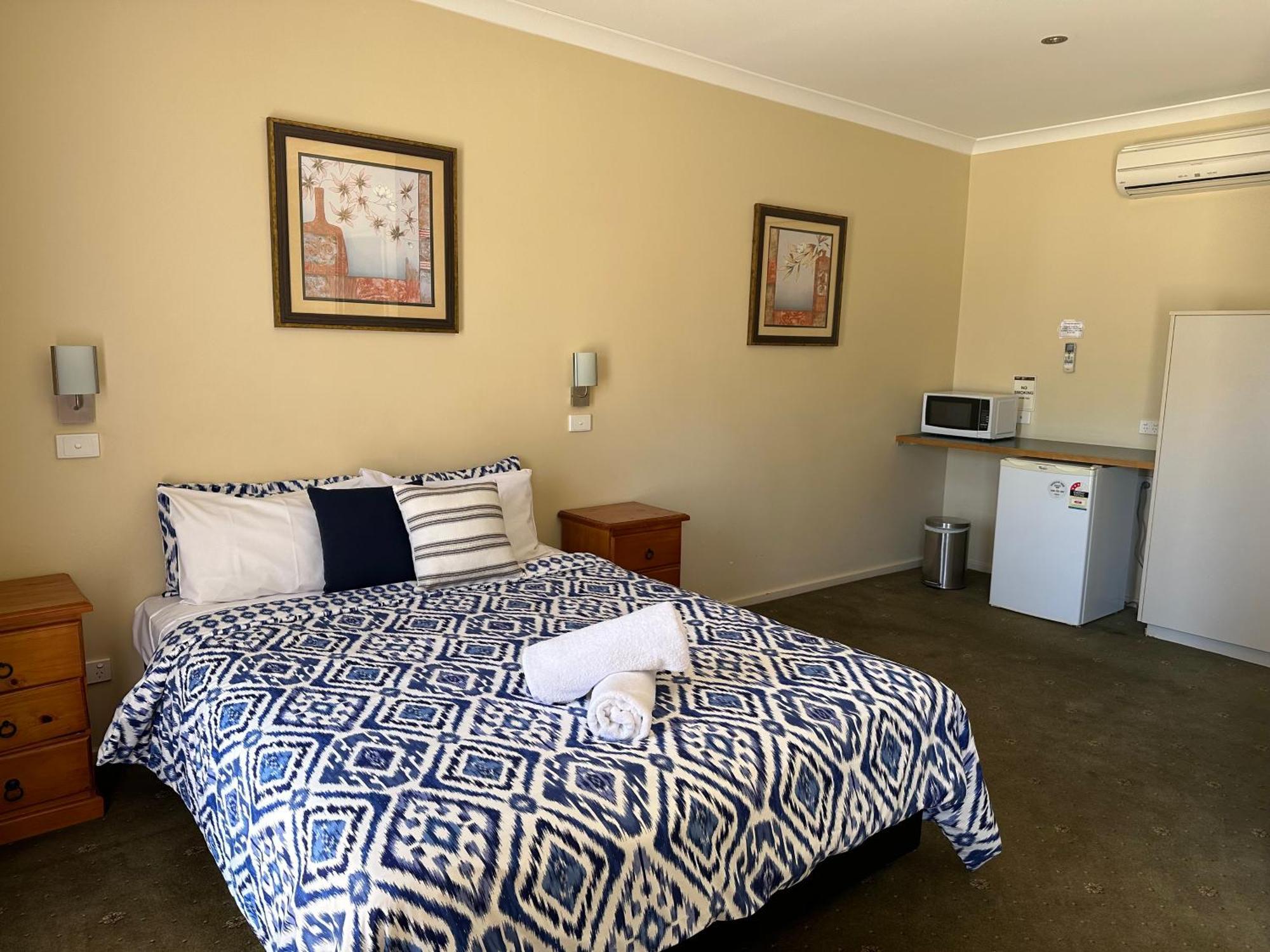 The Tower Hotel Kalgoorlie Kültér fotó