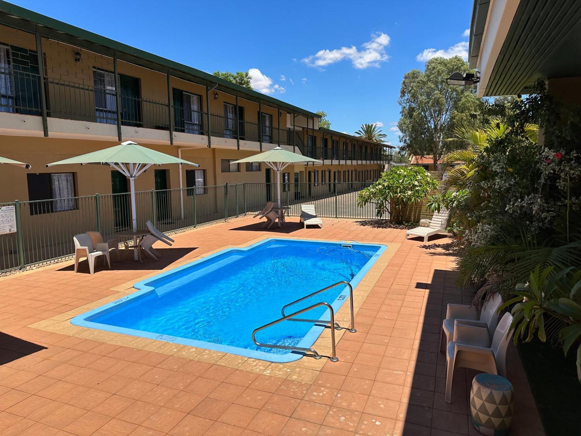 The Tower Hotel Kalgoorlie Kültér fotó